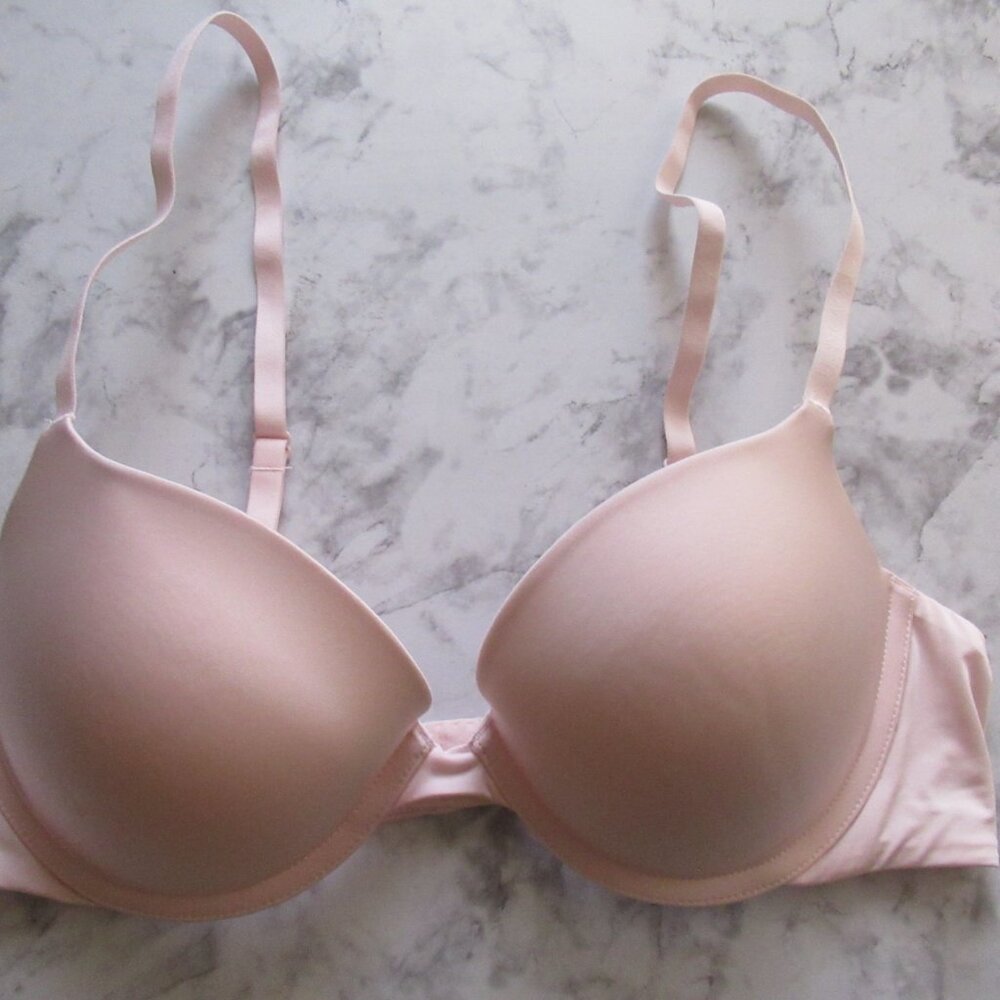 Calvin Klein Bra 36B‎ Pink Underwire Padded Push Up Convertible